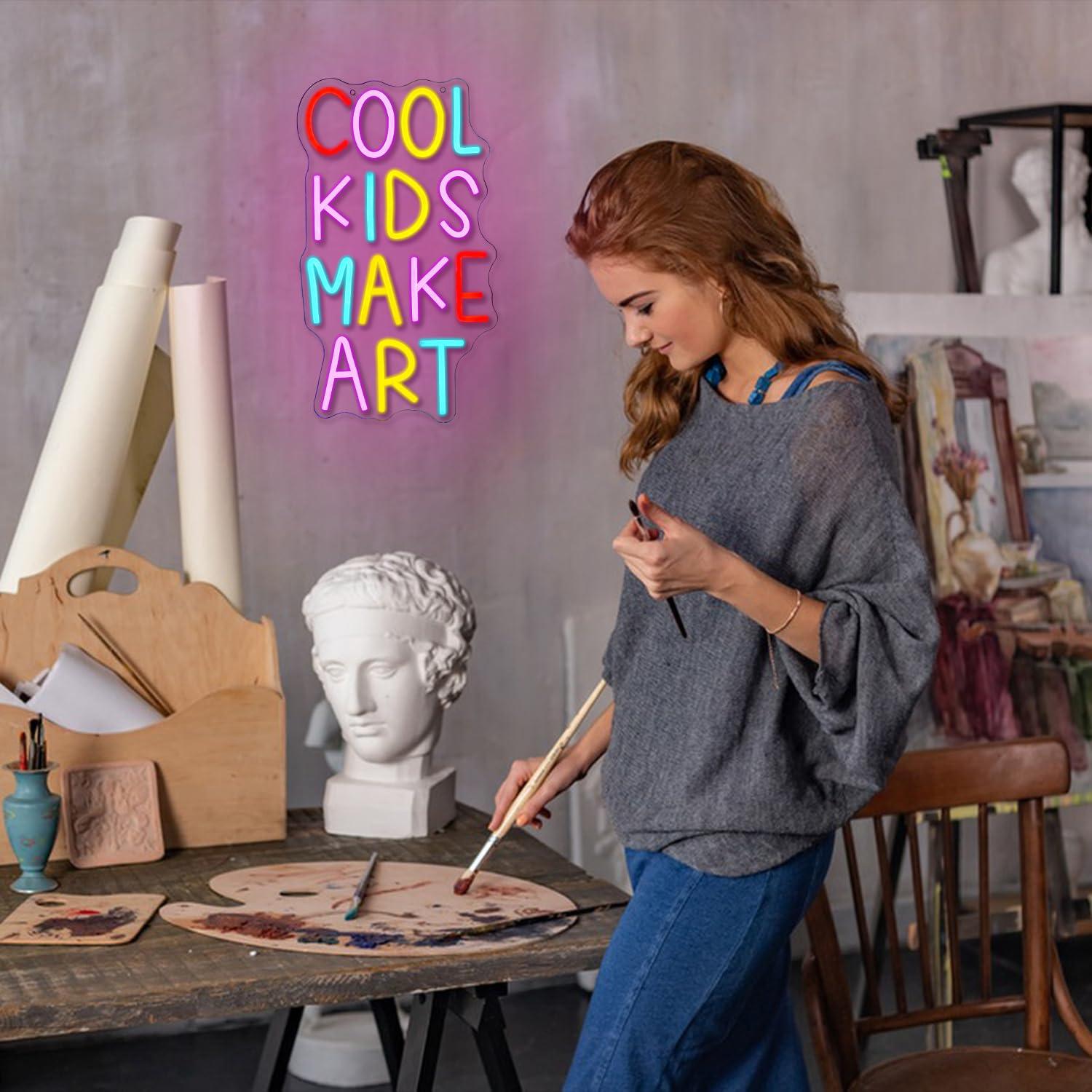 Cool Kids Make Art Neon Sign U - Nursery 评论和价格